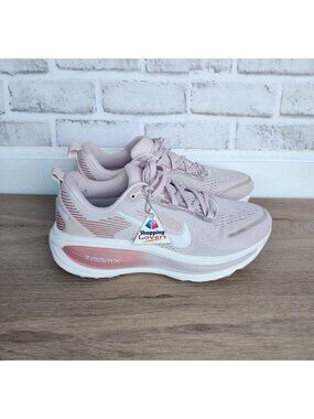 Nike ZoomX Mens Road Running Shoes Pink White Sz 6.5 Sneaker Athletic HM6804-605